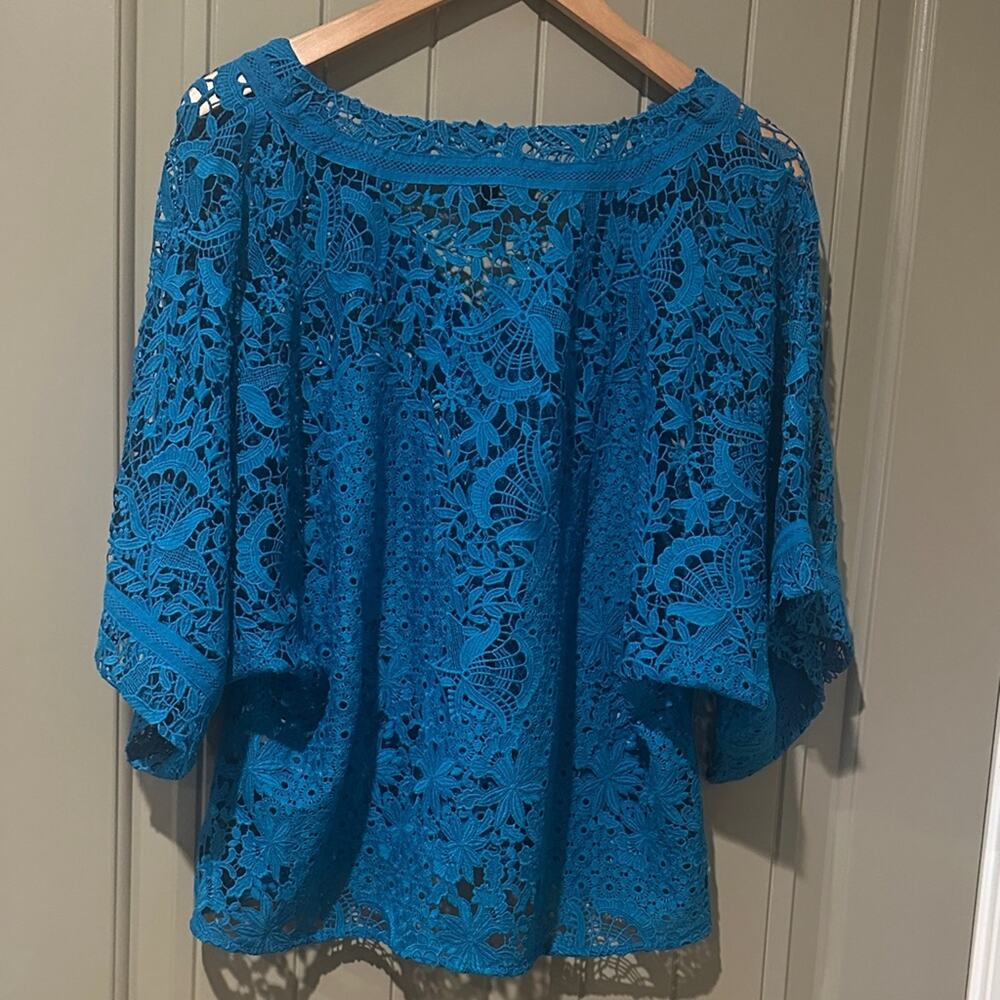 WHBM Teal Eyelet Lace Top L - Picture 6 of 8
